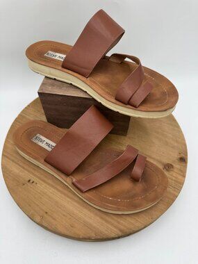Steve Madden Abia Sandals tan brown Leather Sz 7